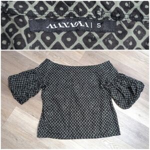 Manaola off shoulder blouse shirt top Upena print Green and black Size S